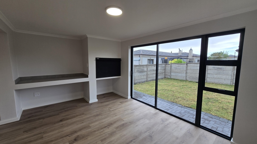 To Let 3 Bedroom Property for Rent in Haasendal Western Cape